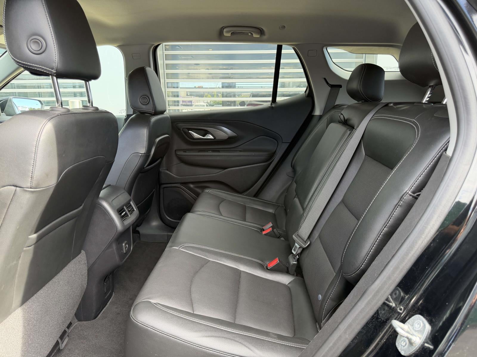 2023 GMC Terrain AWD SLT