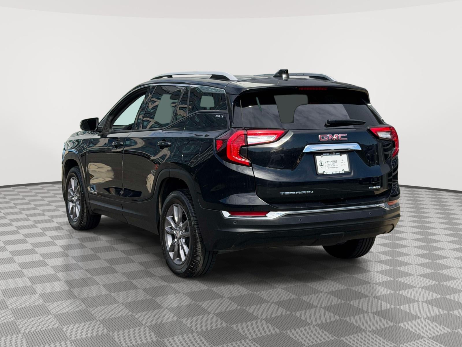 2023 GMC Terrain AWD SLT