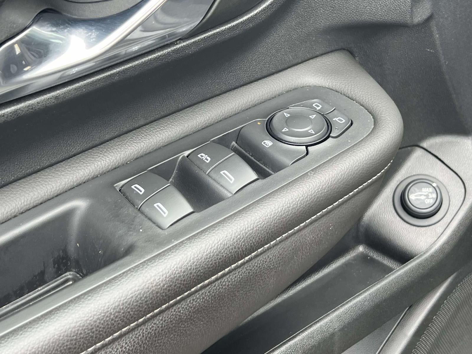 2023 GMC Terrain AWD SLT