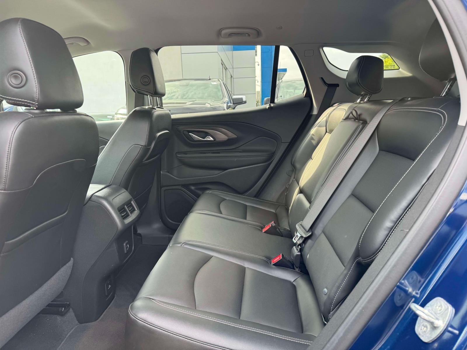 2023 GMC Terrain AWD SLT