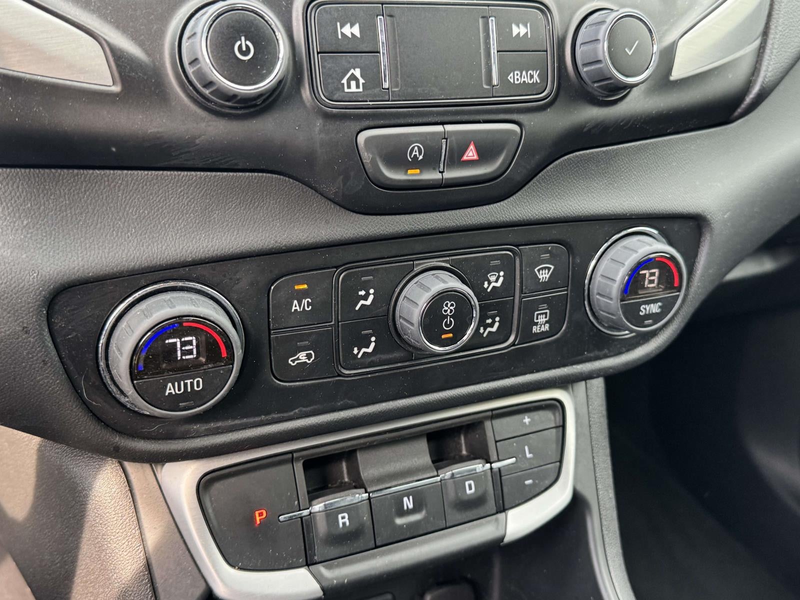 2023 GMC Terrain AWD SLT