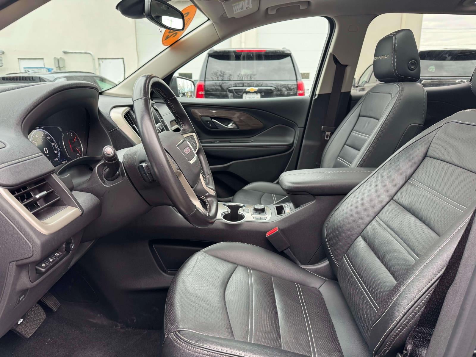 2022 GMC Terrain AWD Denali