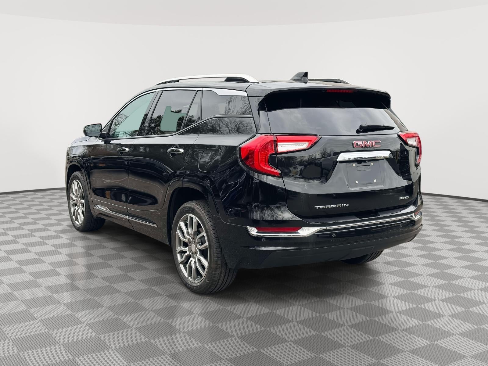 2022 GMC Terrain AWD Denali