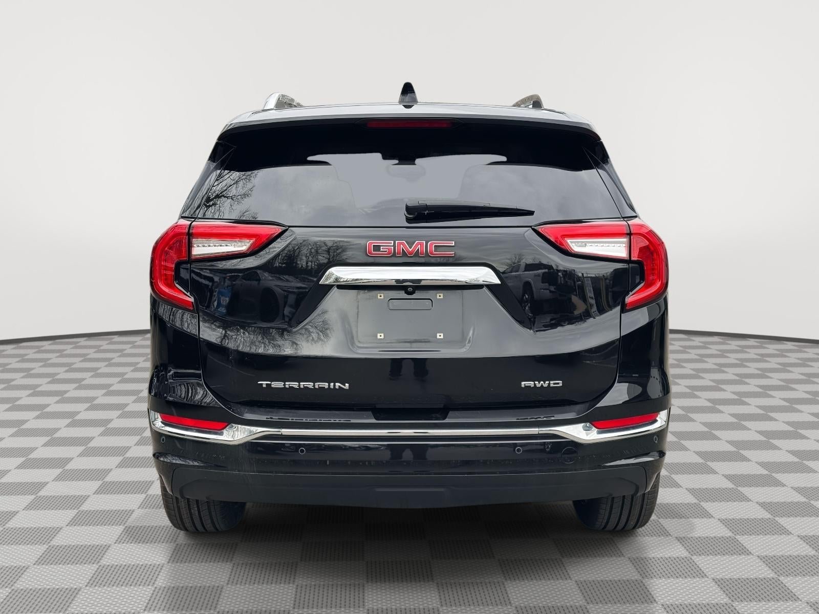 2022 GMC Terrain AWD Denali