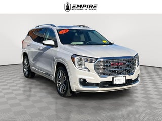 2022 GMC Terrain AWD Denali
