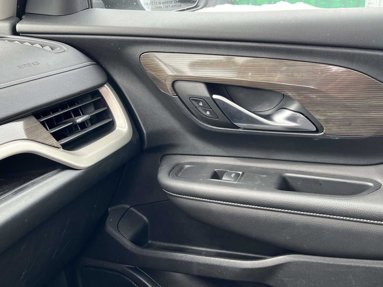 2022 GMC Terrain AWD Denali