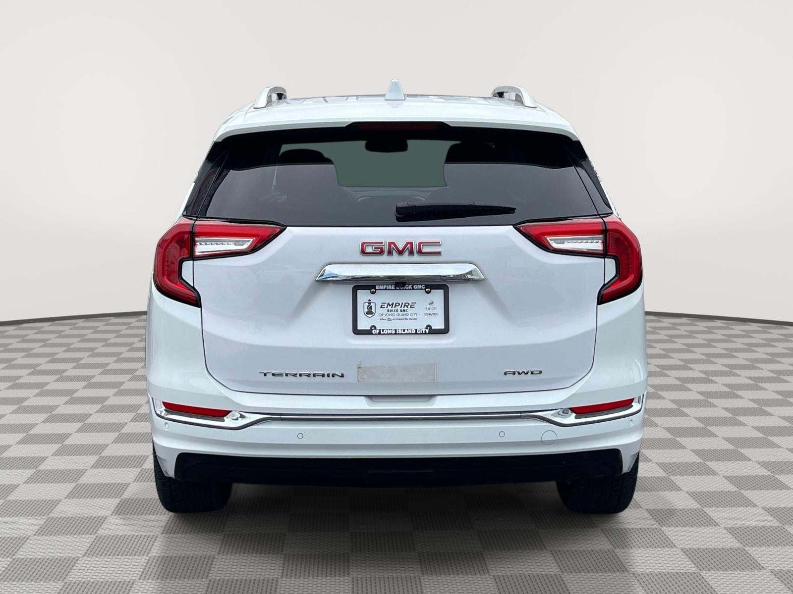 2022 GMC Terrain AWD Denali