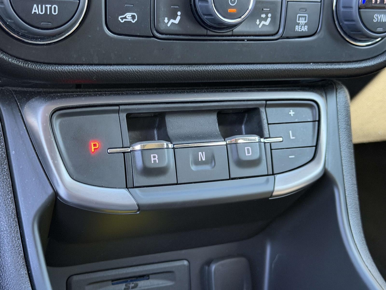 2024 GMC Terrain AWD AT4