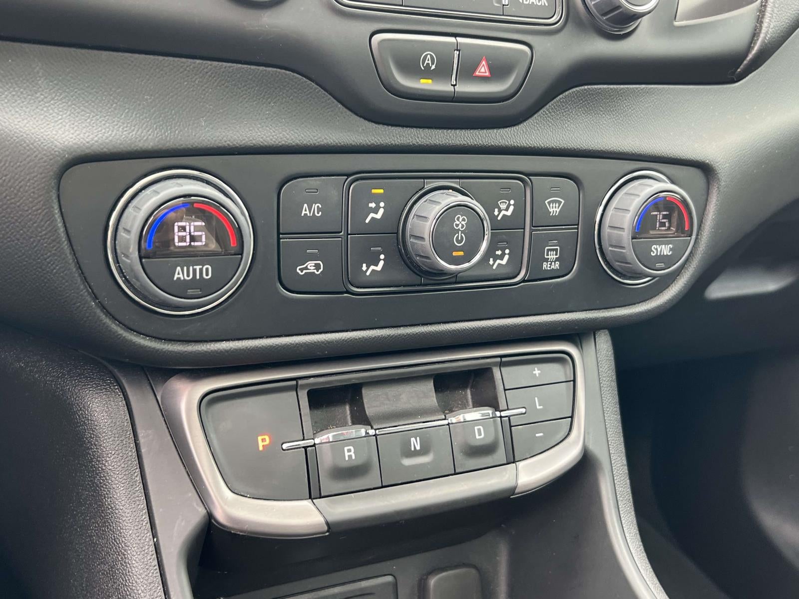 2022 GMC Terrain AWD AT4