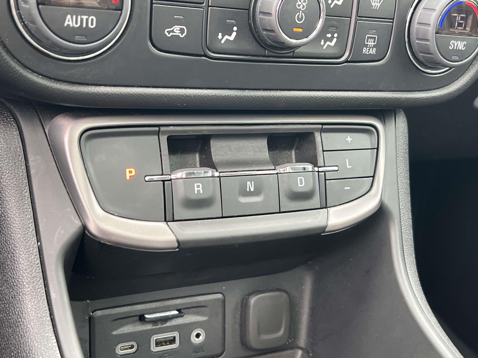 2022 GMC Terrain AWD AT4