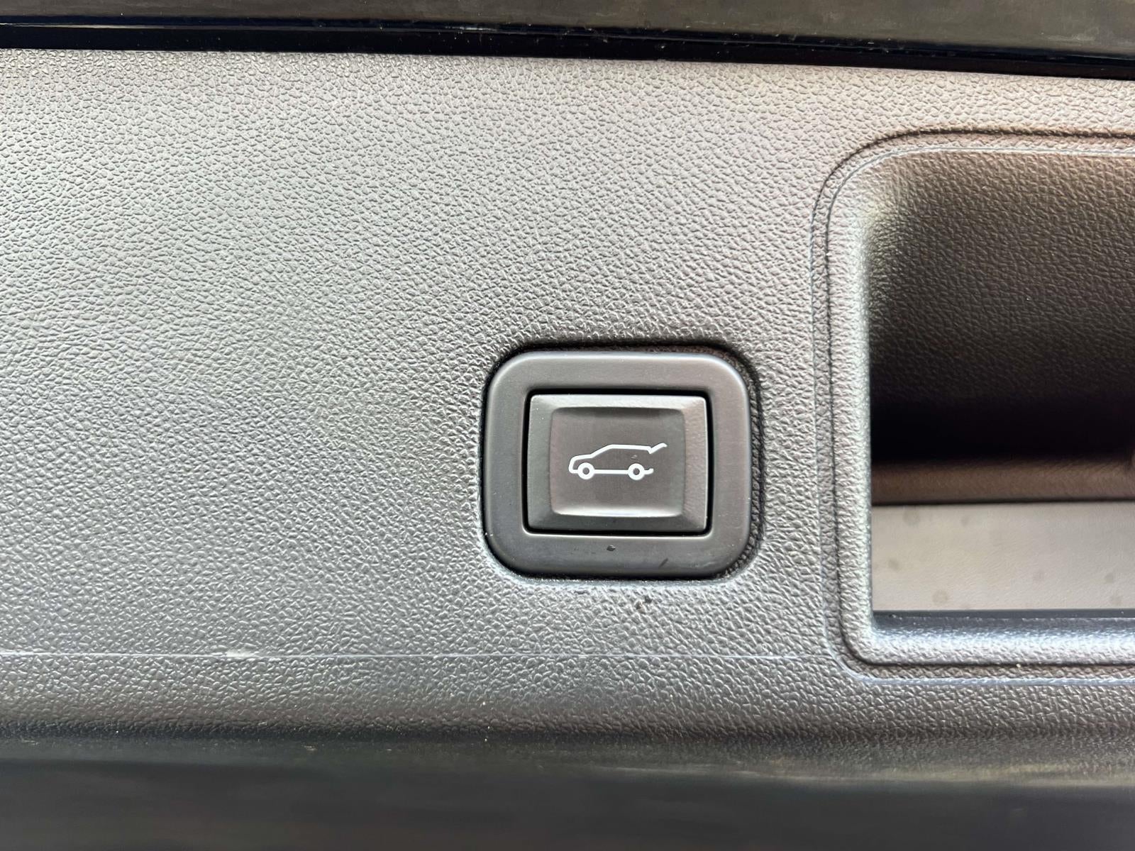 2022 GMC Terrain AWD AT4