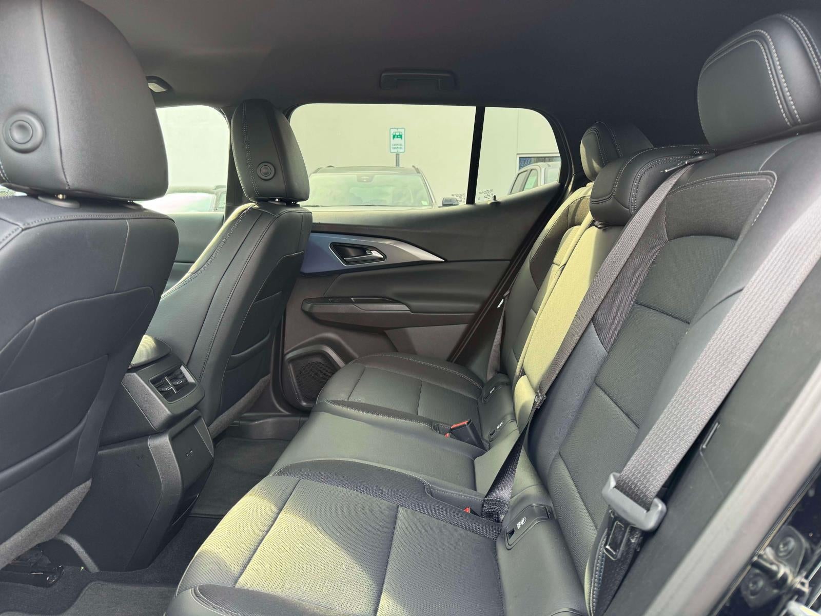 2024 Chevrolet Equinox EV LT