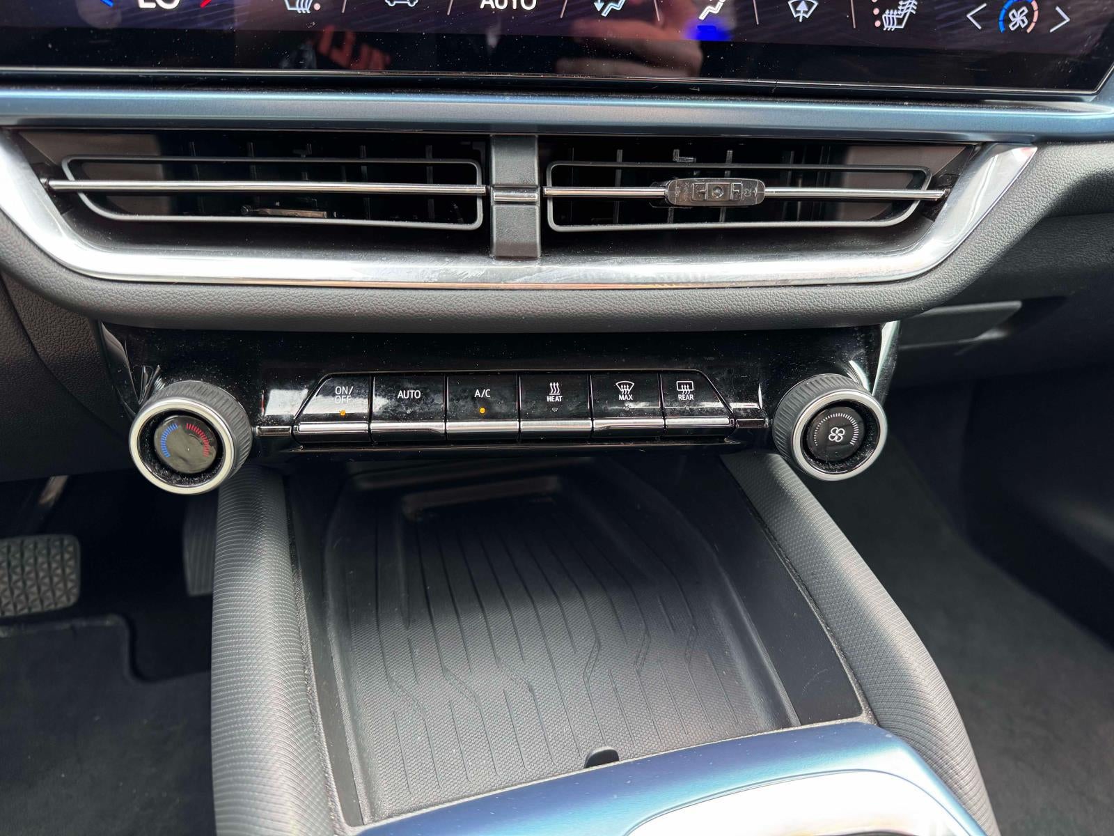 2024 Chevrolet Equinox EV LT