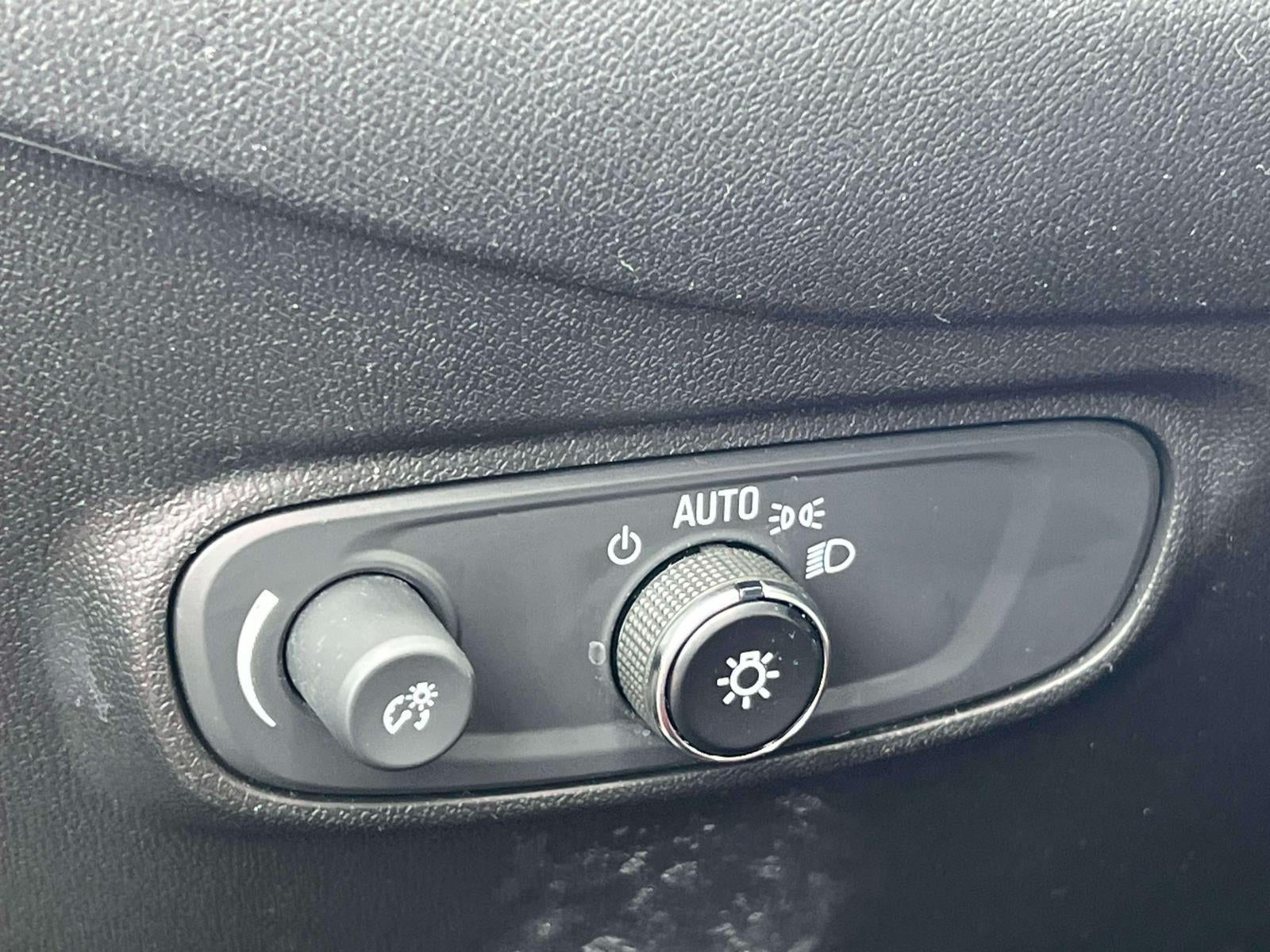 2023 Chevrolet Equinox FWD LS