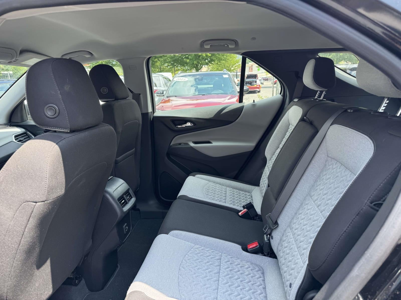 2023 Chevrolet Equinox FWD LS