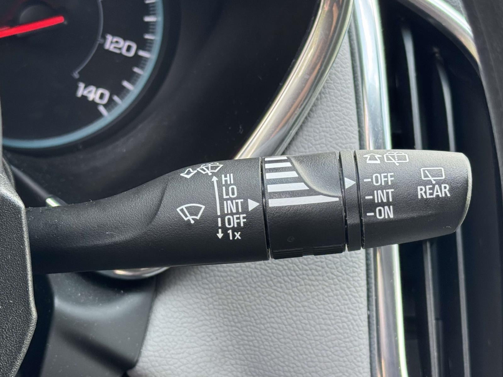 2023 Chevrolet Equinox FWD LS