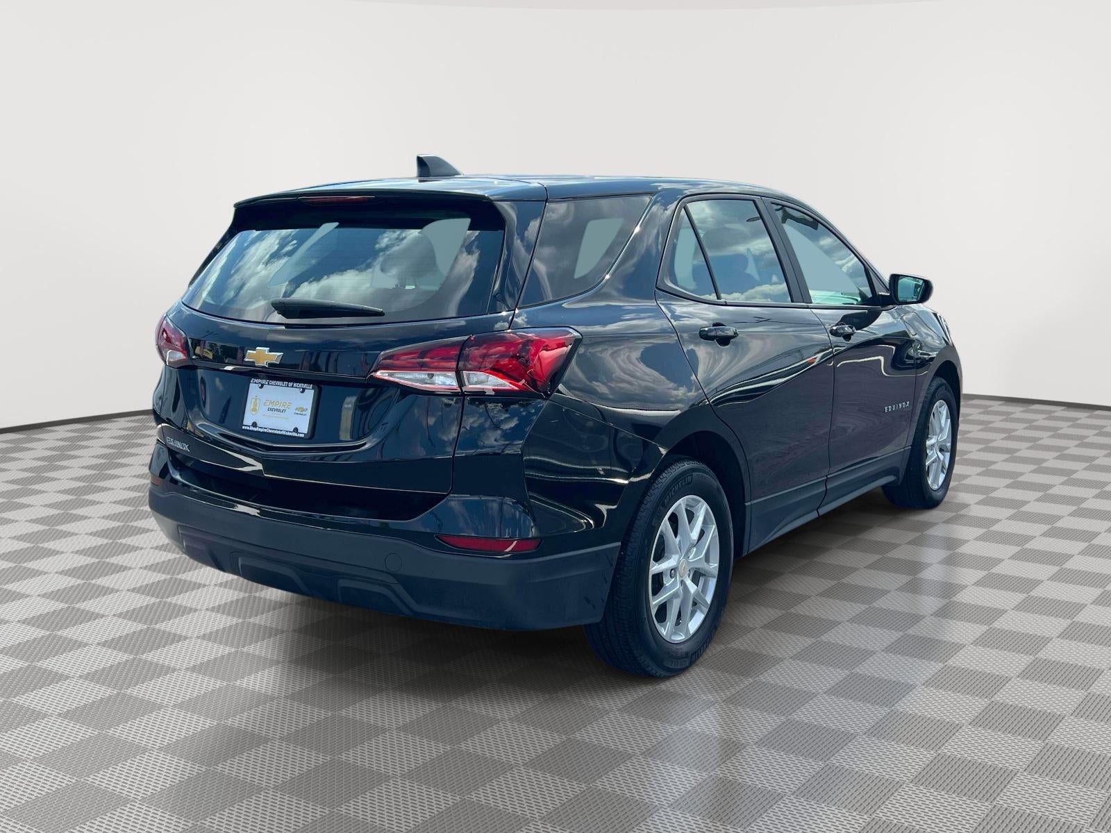2023 Chevrolet Equinox FWD LS