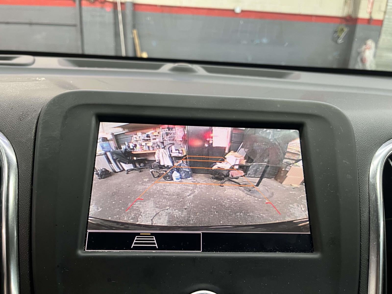 2022 Chevrolet Equinox FWD LS