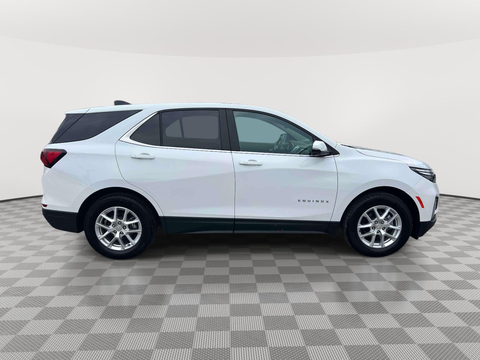 2022 Chevrolet Equinox FWD LT