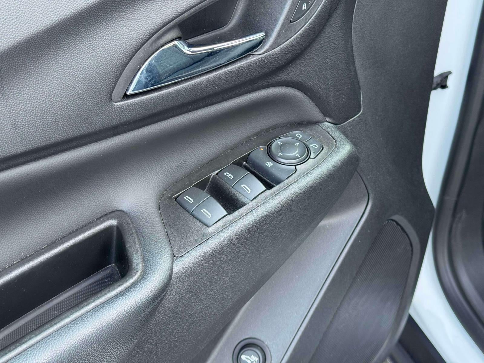 2022 Chevrolet Equinox FWD LT