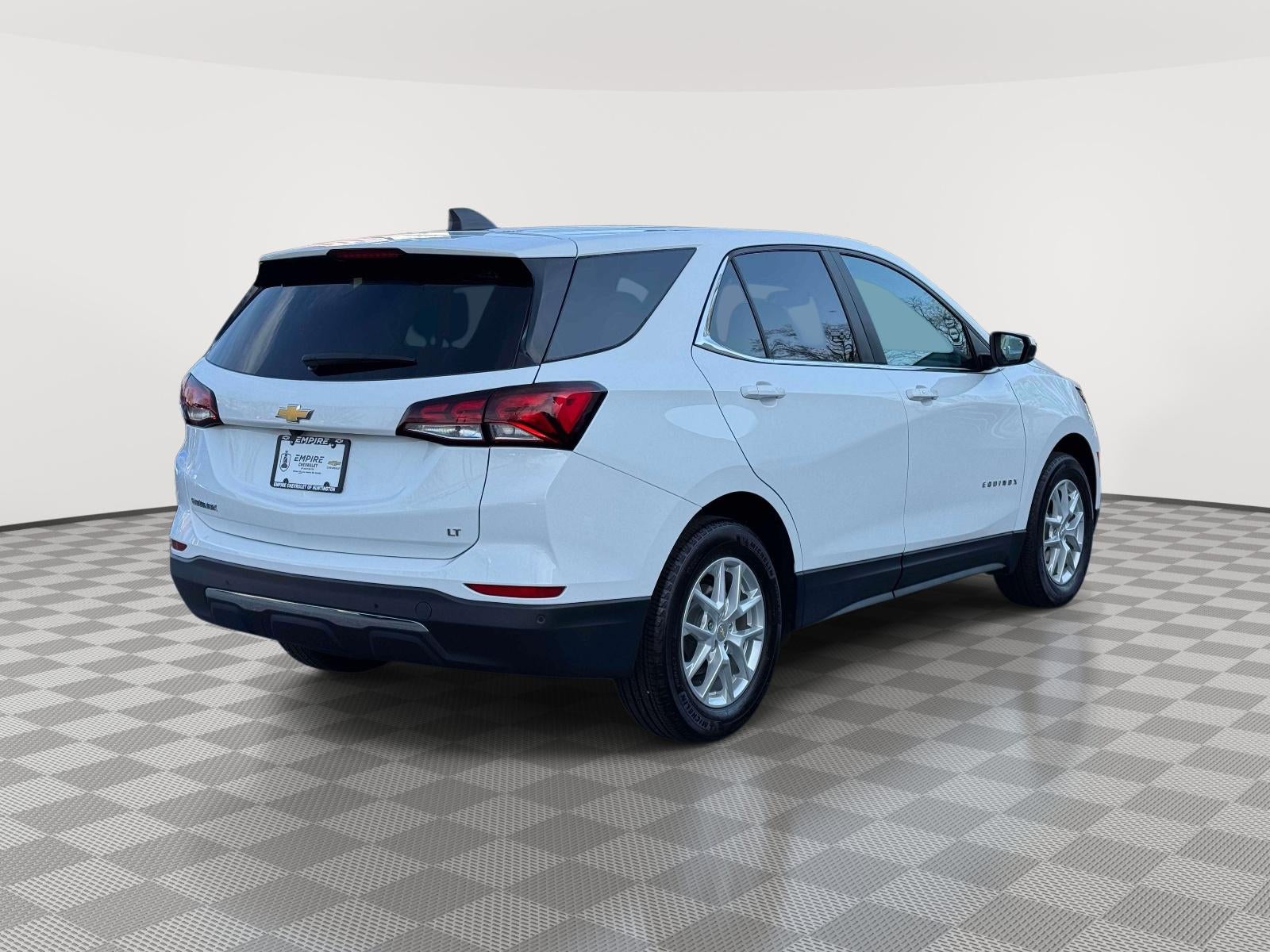 2022 Chevrolet Equinox FWD LT