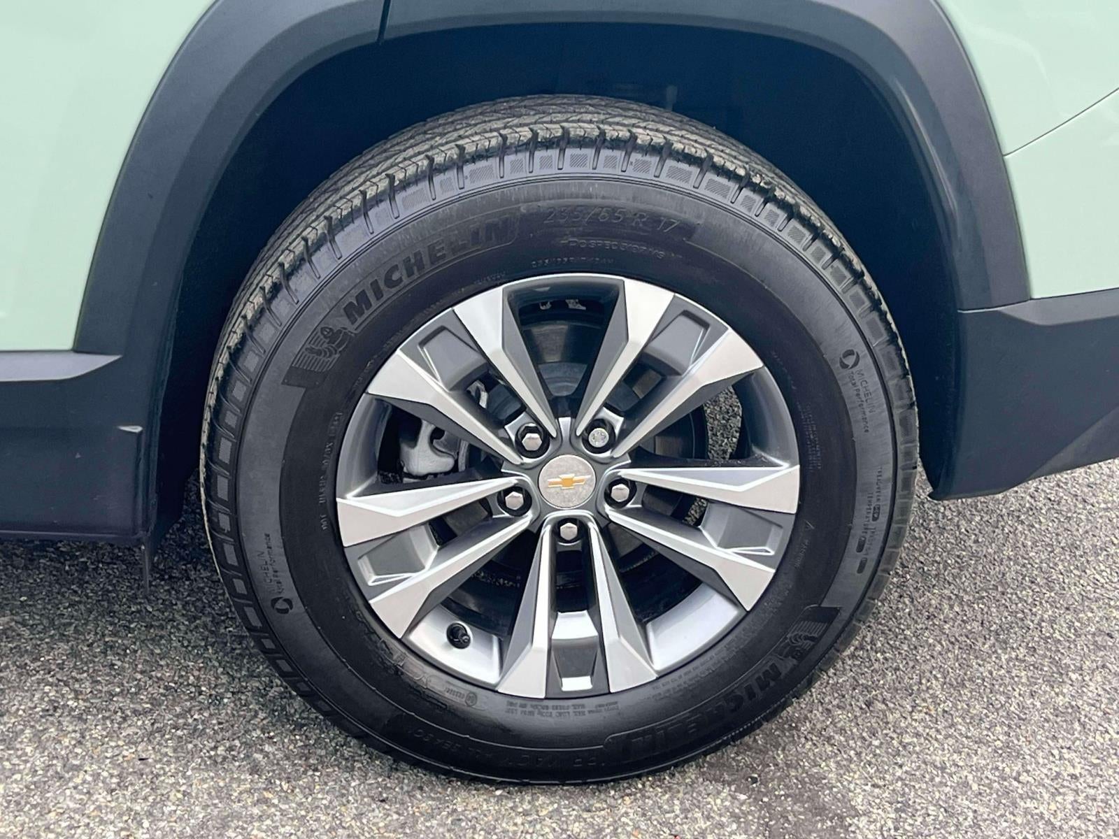 2025 Chevrolet Equinox AWD LT