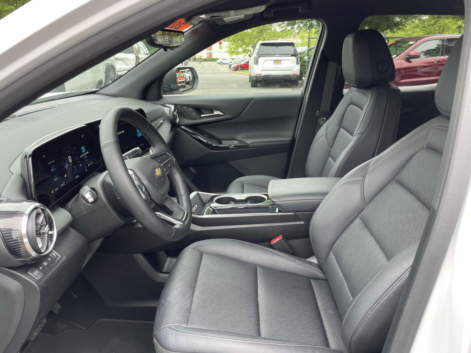 2025 Chevrolet Equinox AWD LT