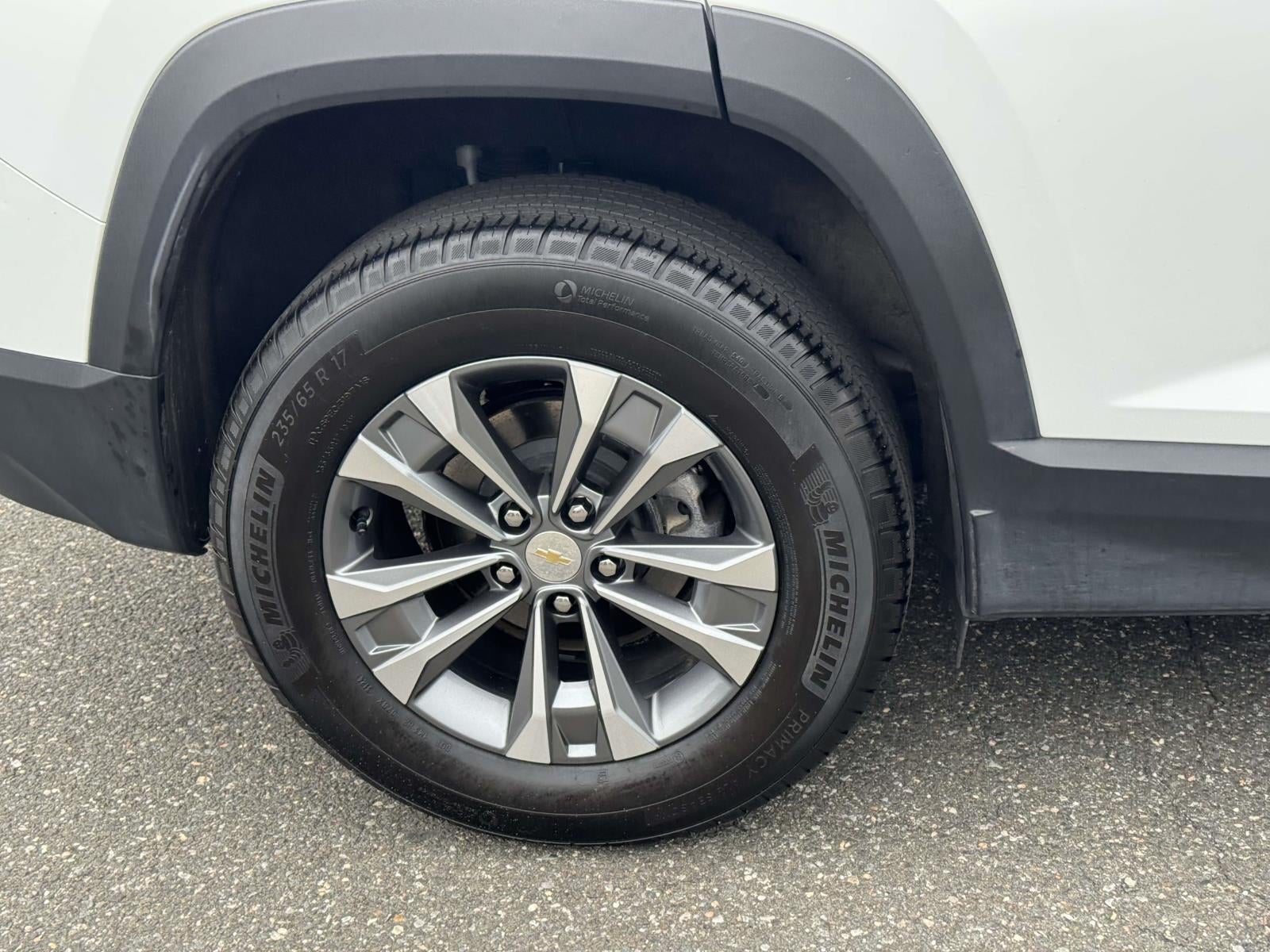 2025 Chevrolet Equinox AWD LT
