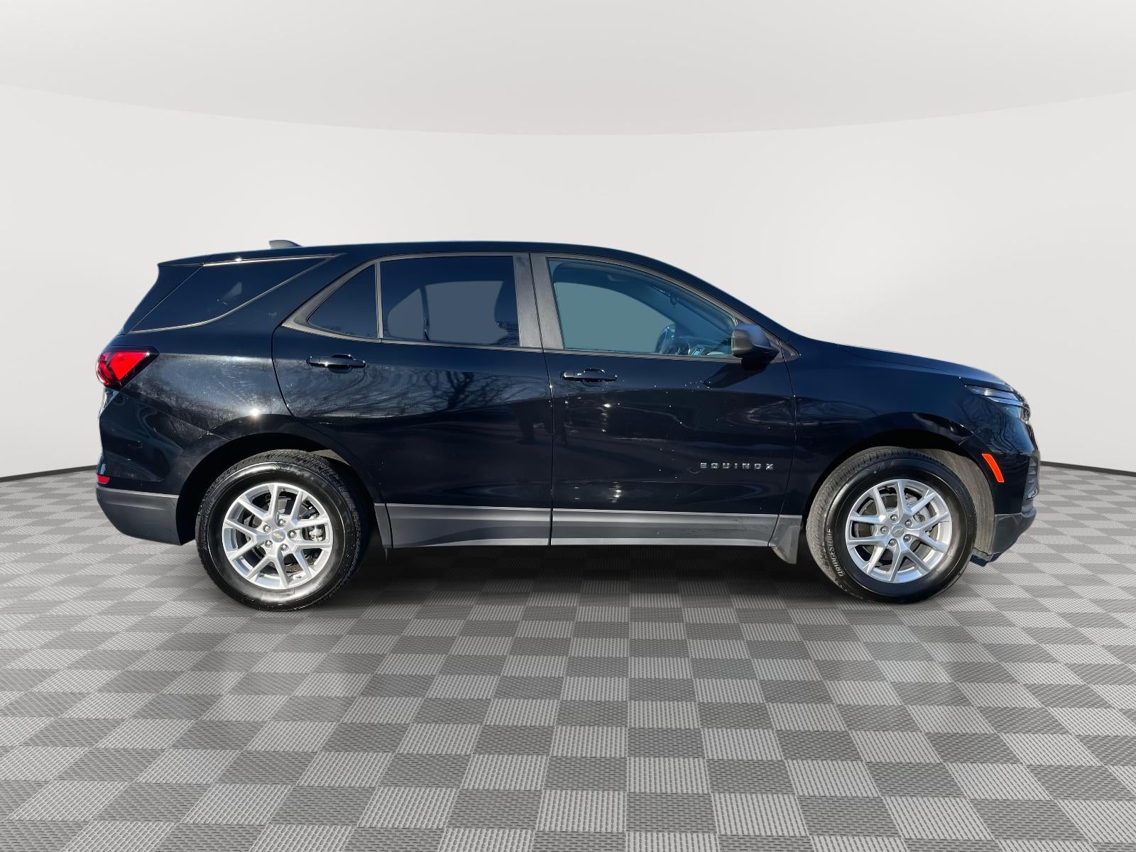 2024 Chevrolet Equinox AWD LS