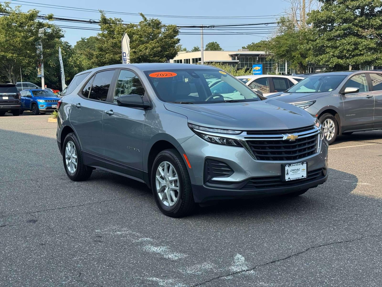 2023 Chevrolet Equinox AWD LS
