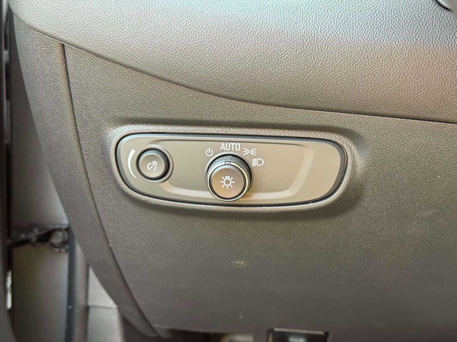2023 Chevrolet Equinox AWD LS