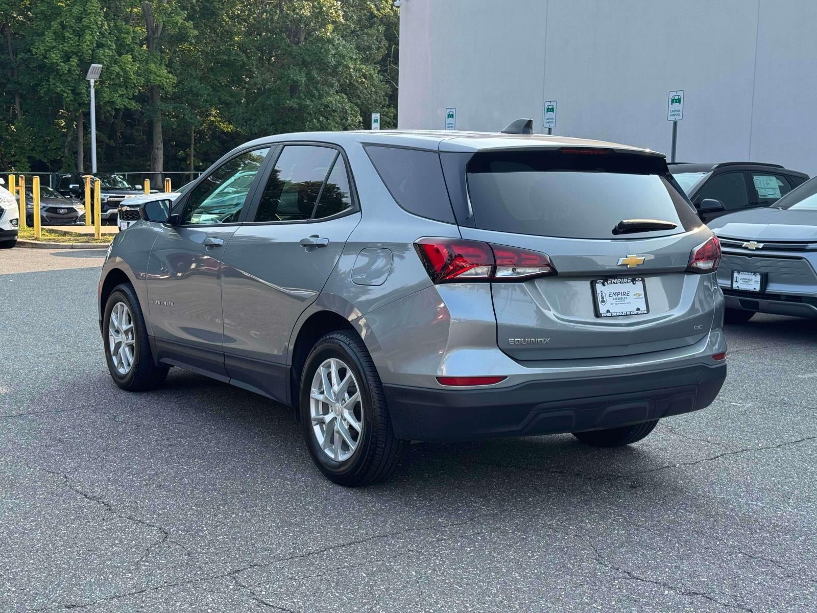 2023 Chevrolet Equinox AWD LS