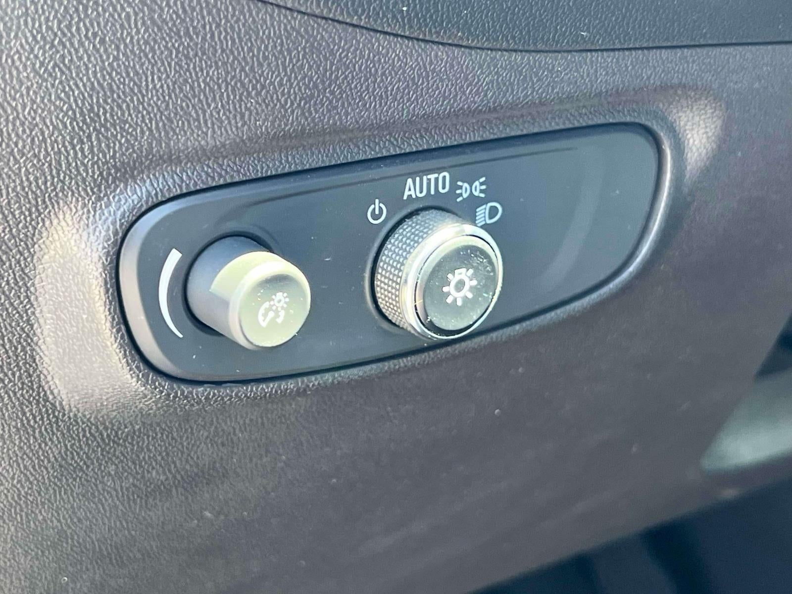 2023 Chevrolet Equinox AWD LS