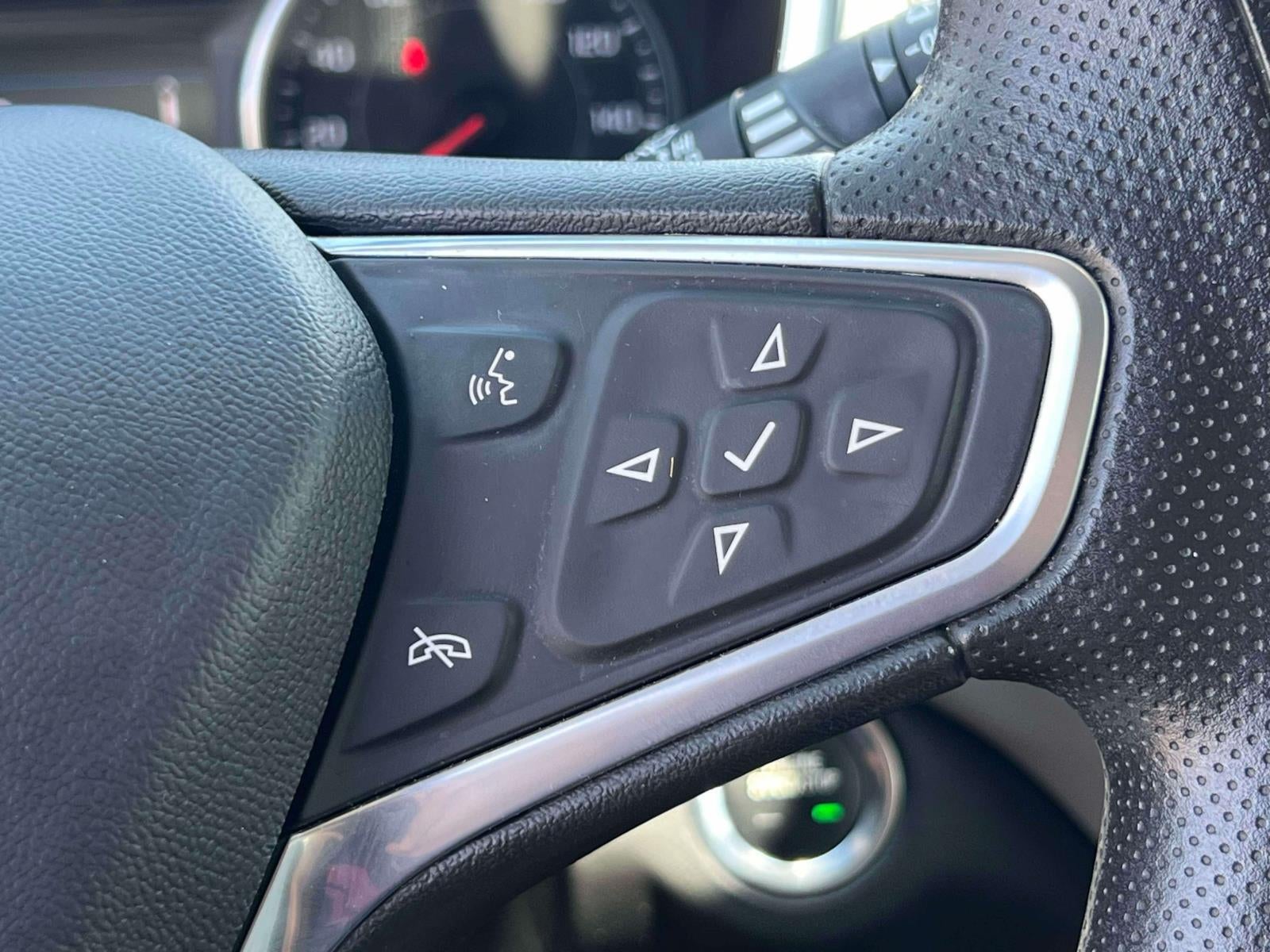 2023 Chevrolet Equinox AWD LS