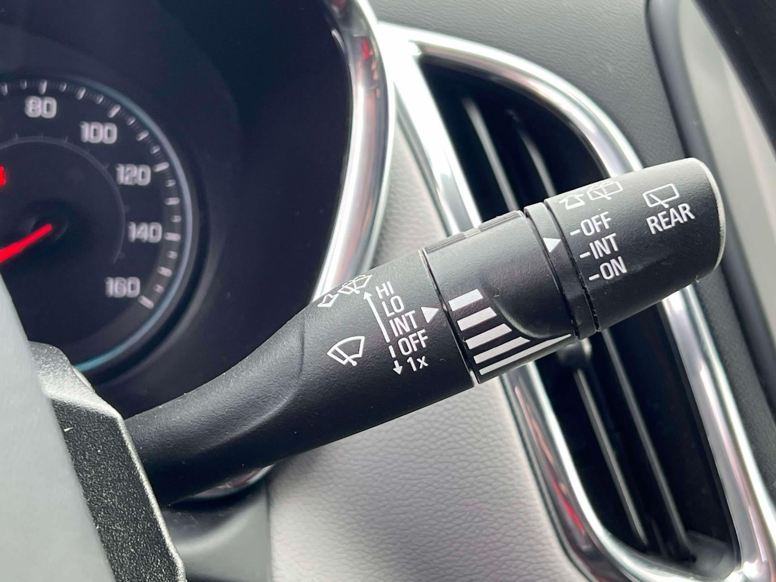 2023 Chevrolet Equinox AWD LS