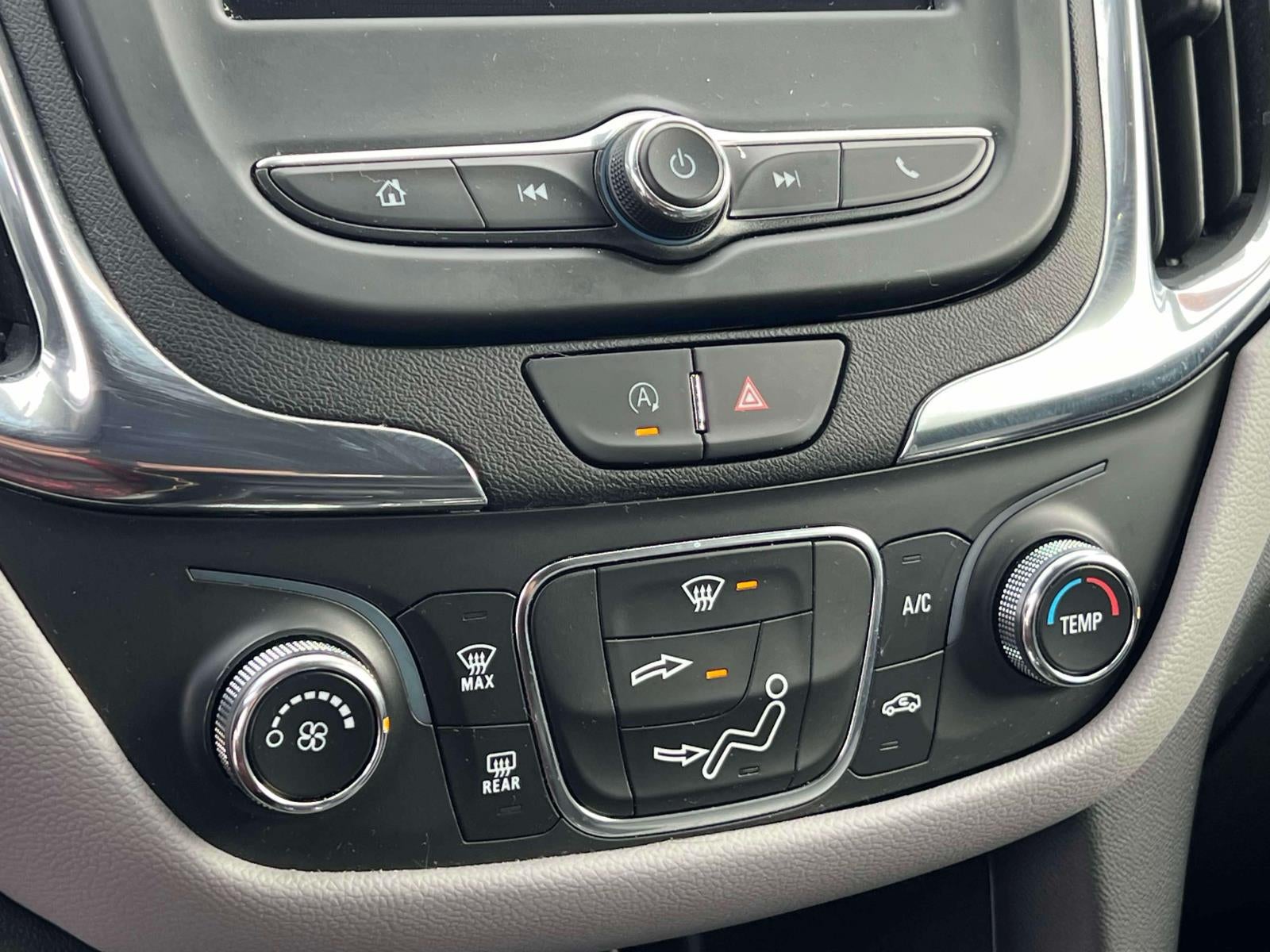 2023 Chevrolet Equinox AWD LS