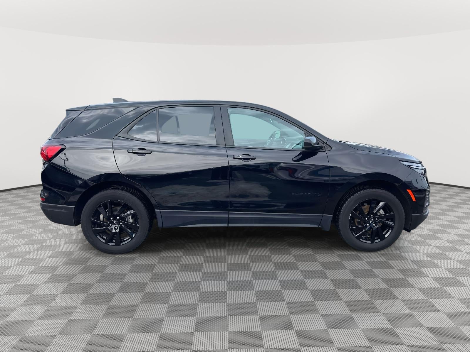 2023 Chevrolet Equinox AWD LS