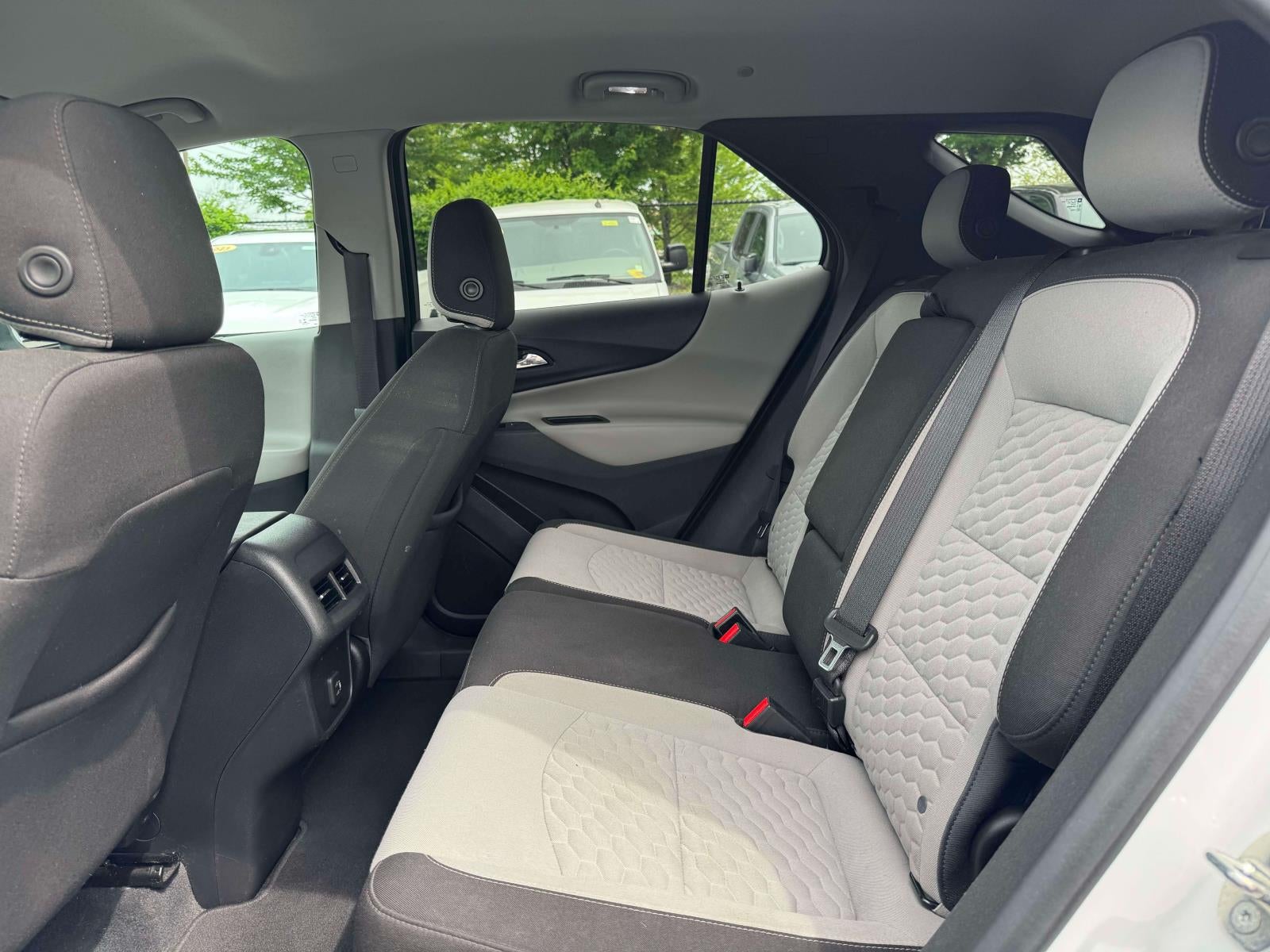 2020 Chevrolet Equinox AWD LS