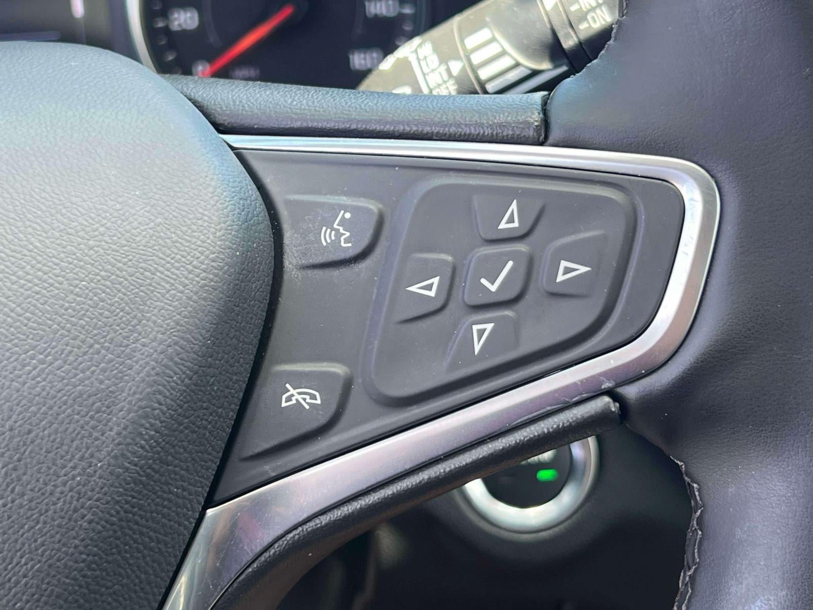 2023 Chevrolet Equinox AWD LT