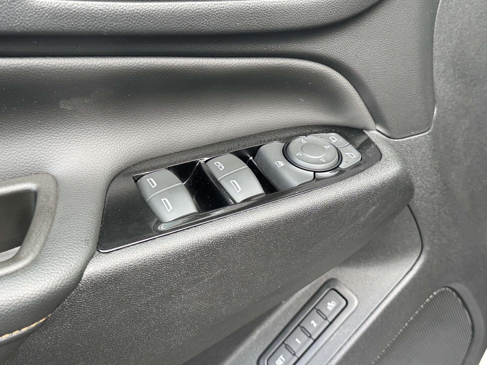 2023 Chevrolet Equinox AWD Premier