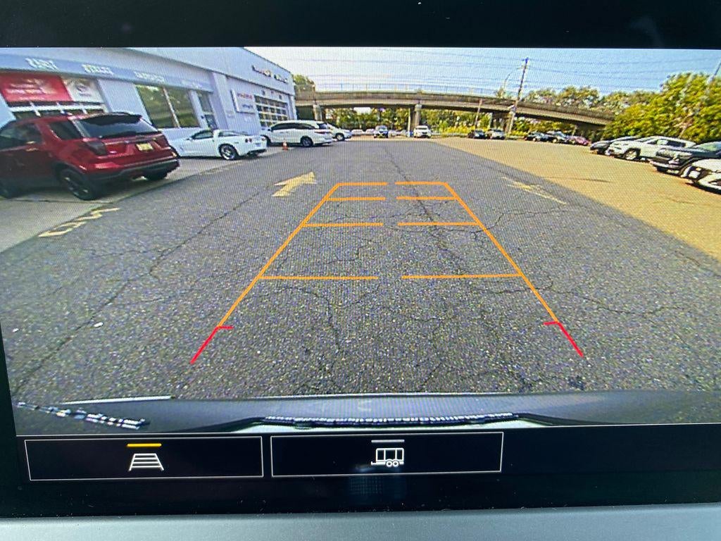 2025 Chevrolet Blazer AWD 2LT