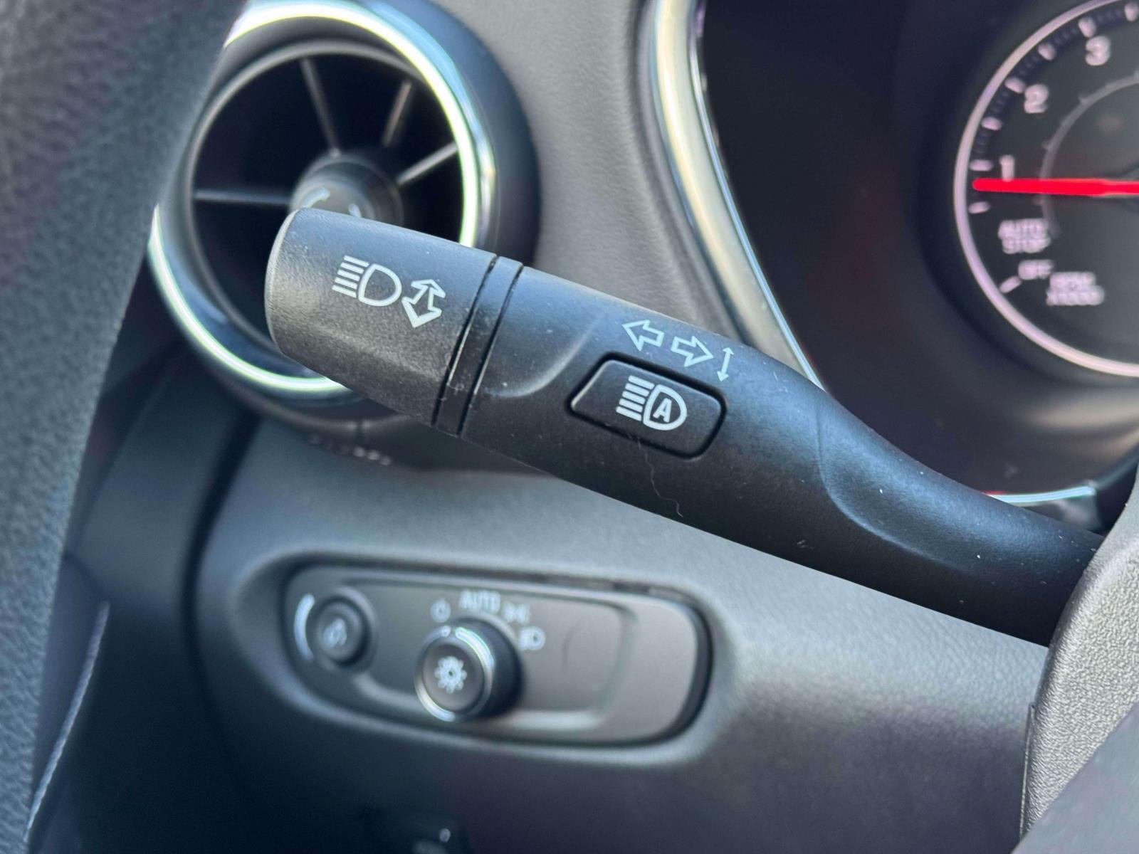 2023 Chevrolet Blazer AWD 2LT