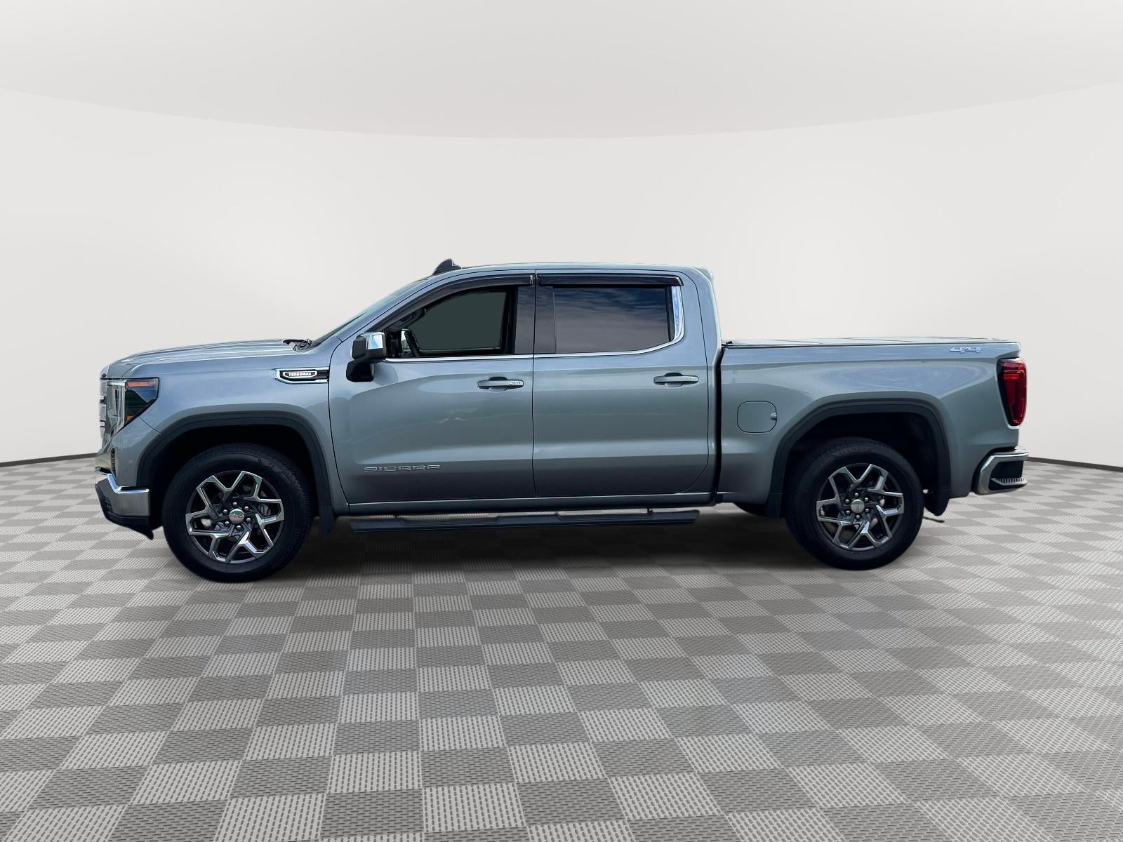 2026 GMC Sierra 1500 Crew Cab, Short Bed, SLE, 4WD