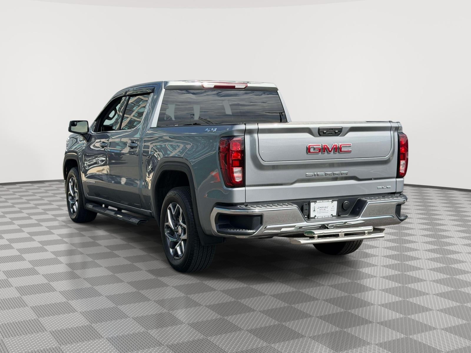 2026 GMC Sierra 1500 Crew Cab, Short Bed, SLE, 4WD
