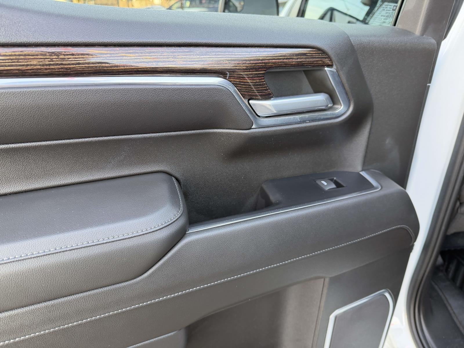 2022 GMC Sierra 1500 4WD Crew Cab Short Box Elevation