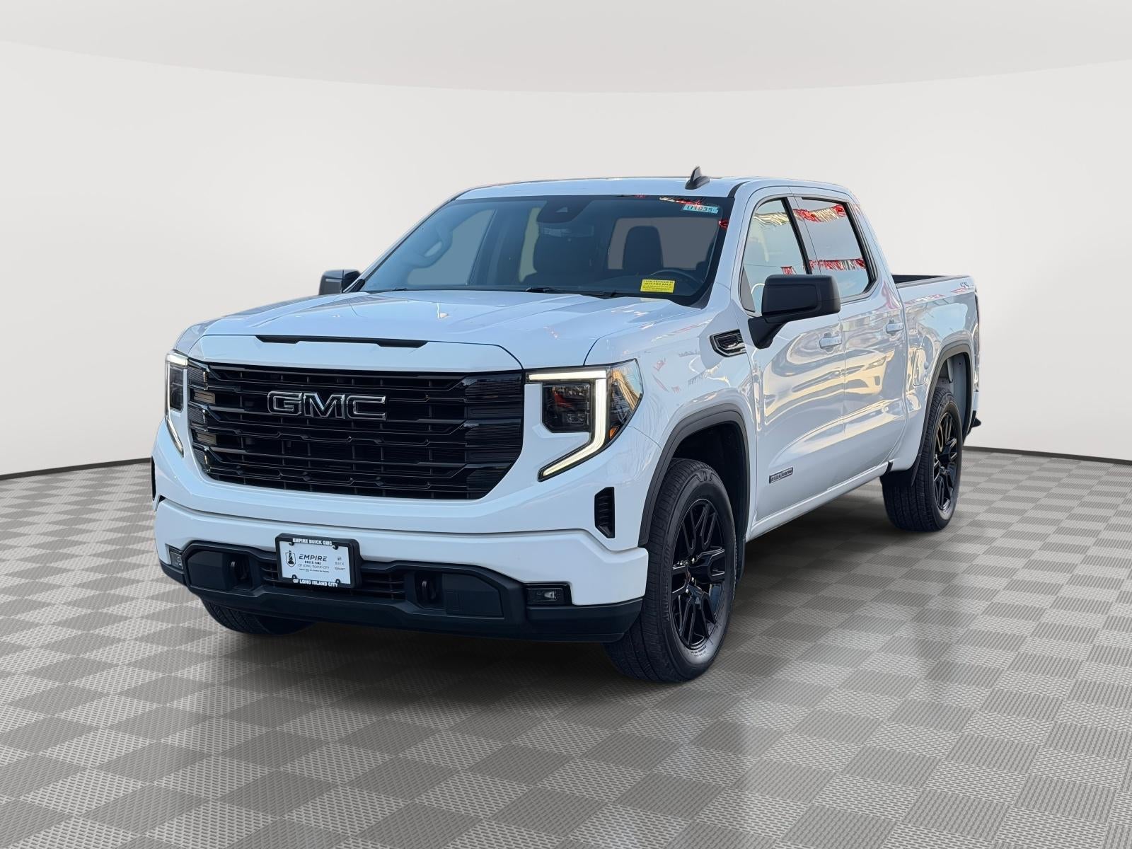 2022 GMC Sierra 1500 4WD Crew Cab Short Box Elevation