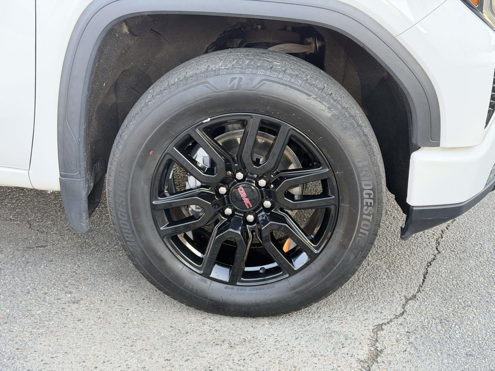 2022 GMC Sierra 1500 4WD Crew Cab Short Box Elevation