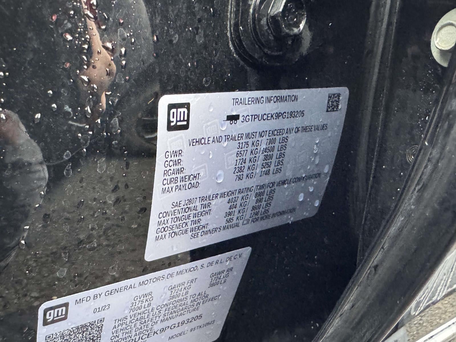 2023 GMC Sierra 1500 4WD Crew Cab Short Box Elevation with 3SB