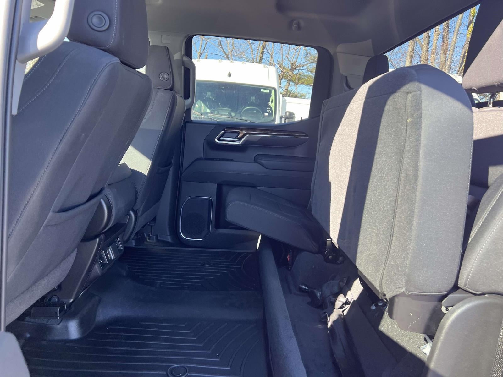 2025 GMC Sierra 1500 4WD Crew Cab Short Box Elevation with 3VL