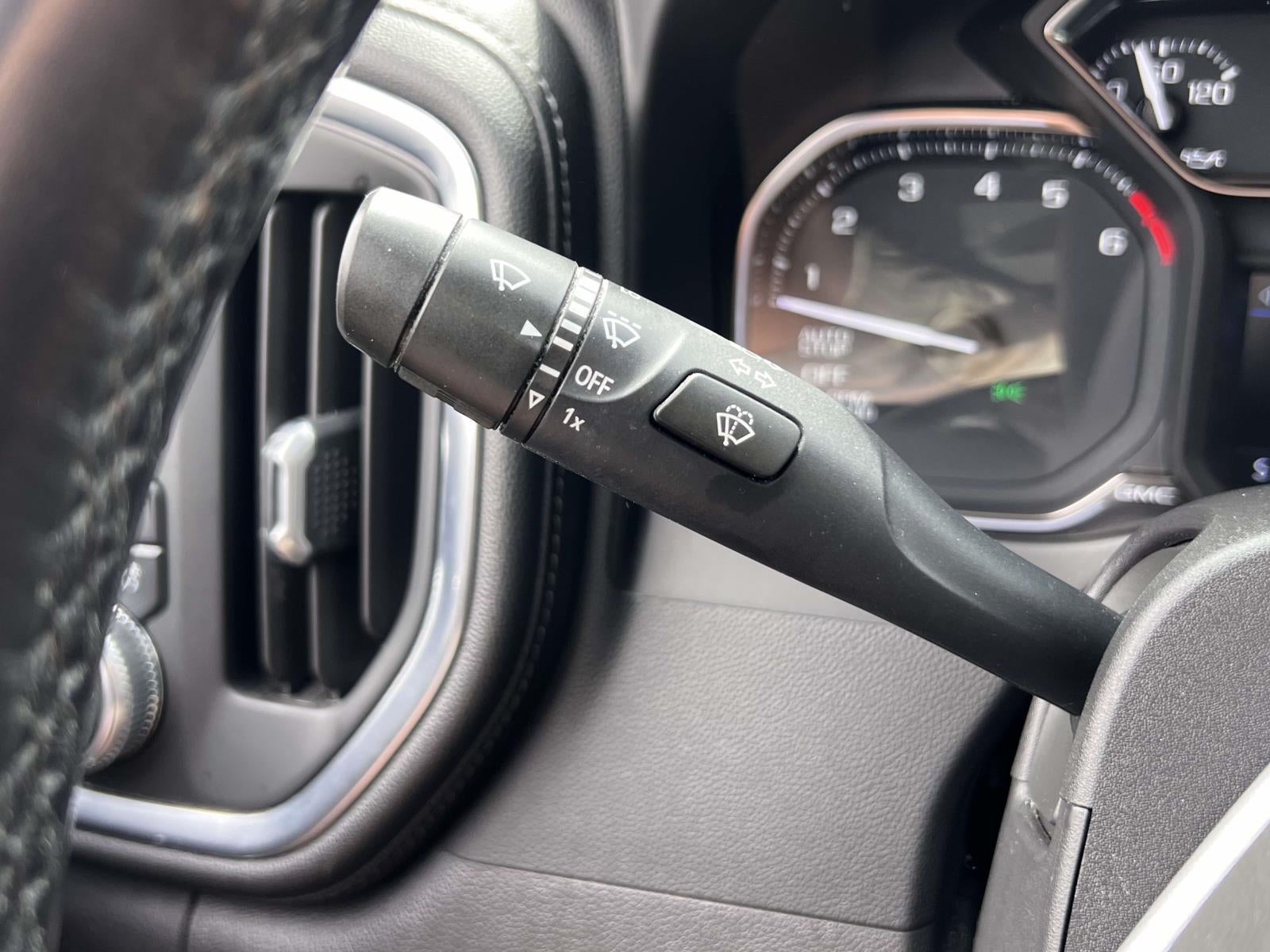 2020 GMC Sierra 1500 4WD Crew Cab Short Box Elevation